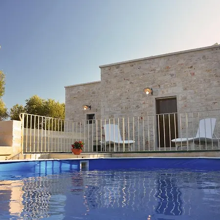 Lamia Pieranna Holiday home *